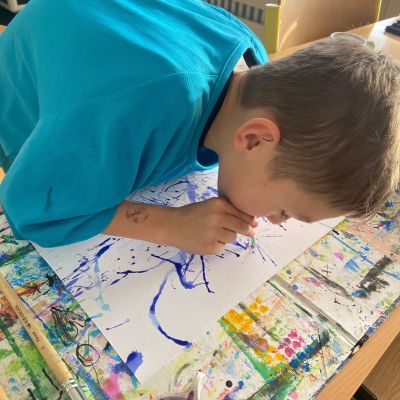 II. oddělení - rozfoukávání barev