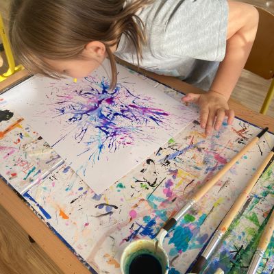 II. oddělení - rozfoukávání barev