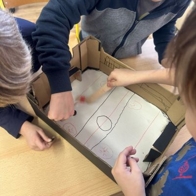 tvoření - zimní stadion