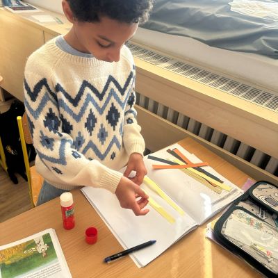 VL - 4. ročník - papírové tkaní