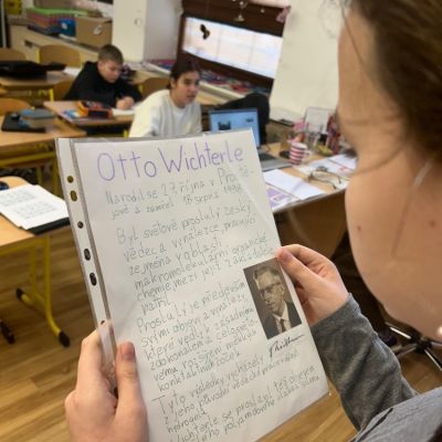 VL - 5. ročník - referát Osobnosti komunistického Československa