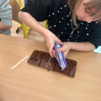 čokoládová lízátka