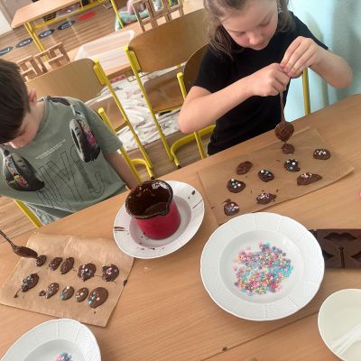 čokoládová lízátka