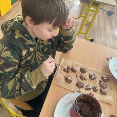 čokoládová lízátka