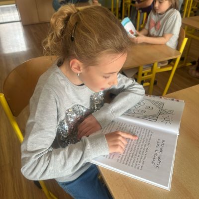 čtení dětí dětem