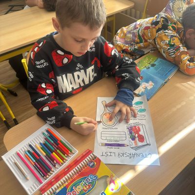 čtení dětí dětem