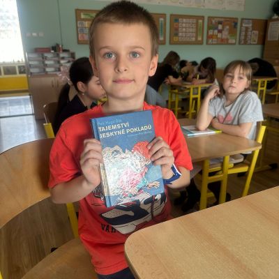 čtení dětí dětem