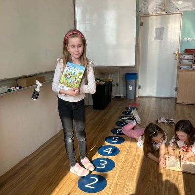 čtení dětí dětem