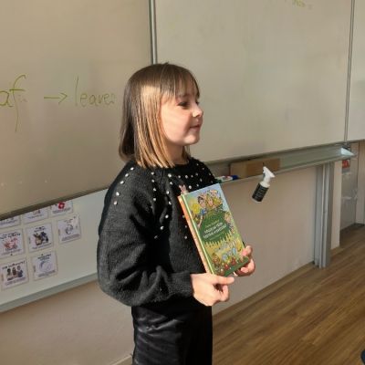 čtení dětí dětem