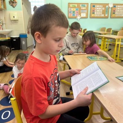 čtení dětí dětem