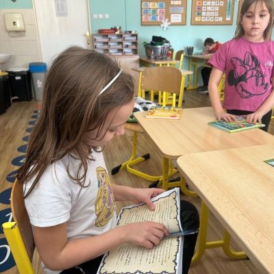 čtení dětí dětem