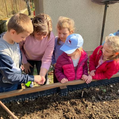 školní zahrádka v&nbsp;MŠ