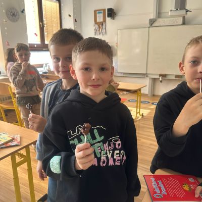 čokoládová lízátka