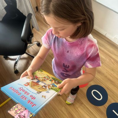 čtení dětí dětem