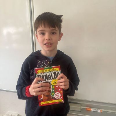 čtení dětí dětem