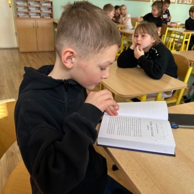 čtení dětí dětem