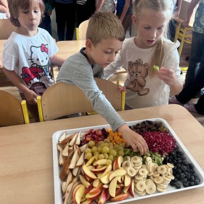 ochutnávka ovoce a zeleniny